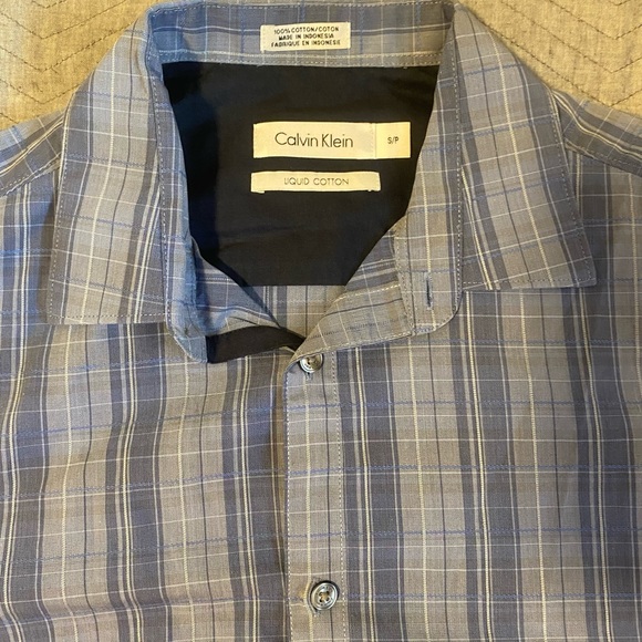 Calvin Klein Plaid Men’s Dress Shirt - Picture 2 of 2